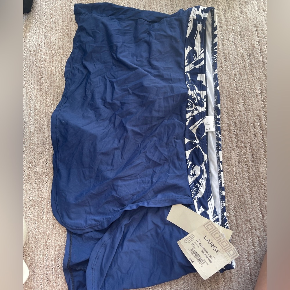 Swim suit bottom with skirt